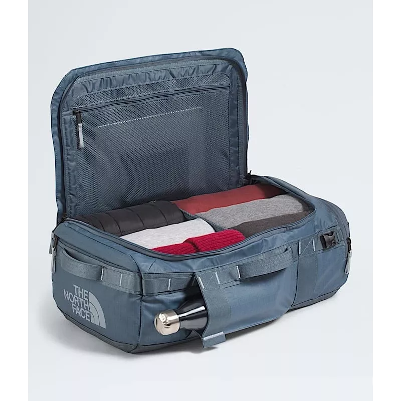 Cestovná taška The North Face Base Camp Voyager Duffel 32L - sivá/frostgrau