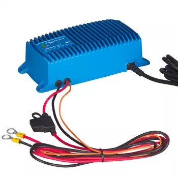 12V 7A Blue Smart IP67 nabíjačka Victron Energy BPC120713006 pre olovené a lítium batérie