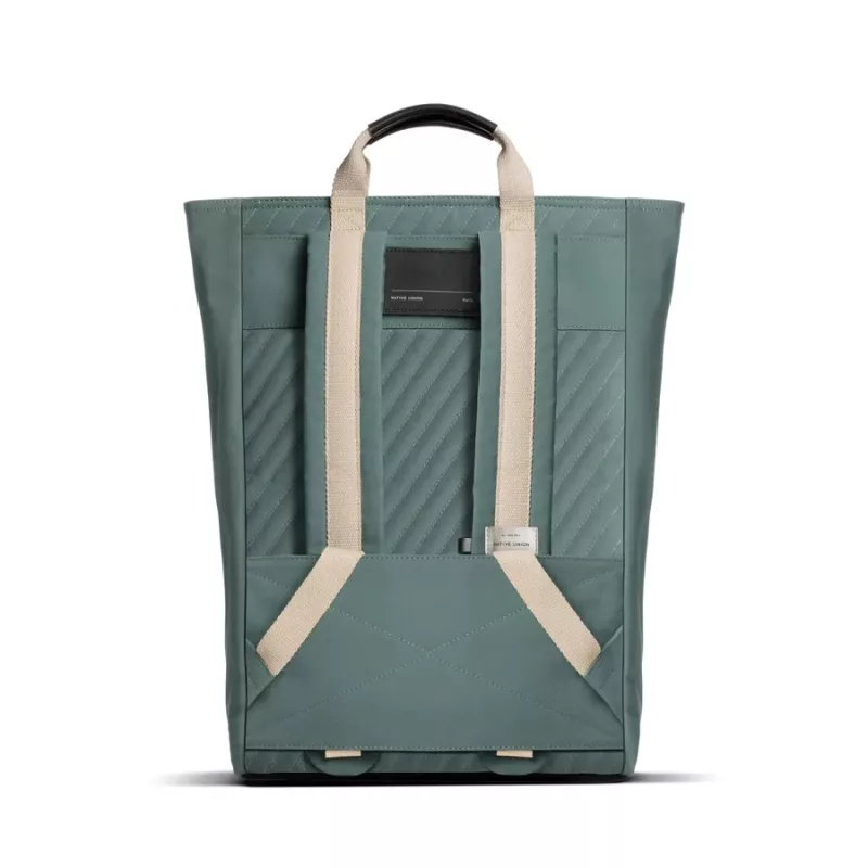 Ležérny batoh Native Union W.F.A Backpack zelený 100% recyklovaný PET
