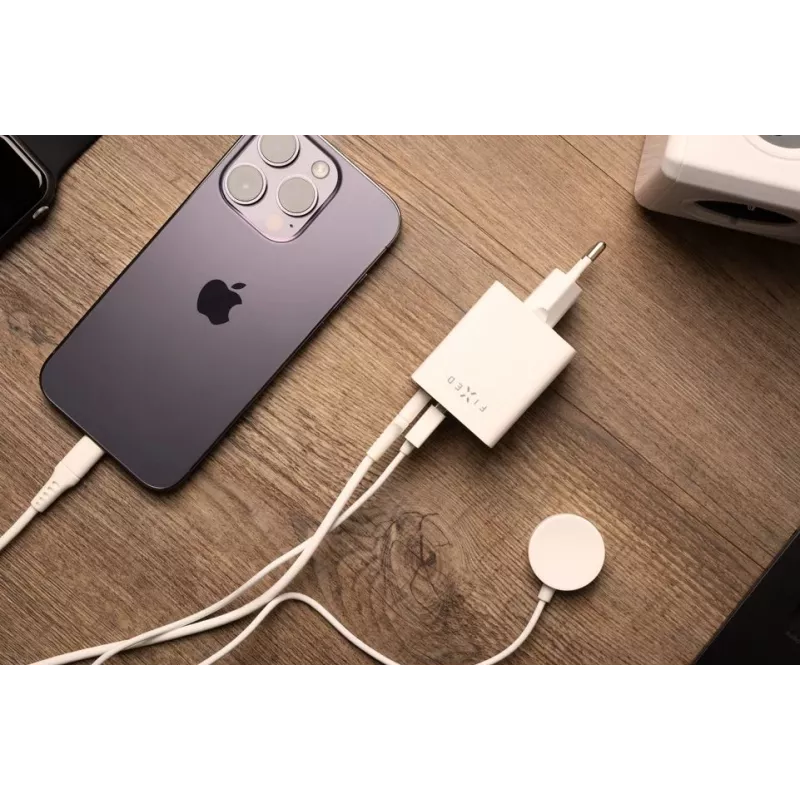 Cestovná nabíjačka FIXED Fixed Mini USB-C/USB 45W — kompaktná dvojportová nabíjačka s USB-C a USB-A