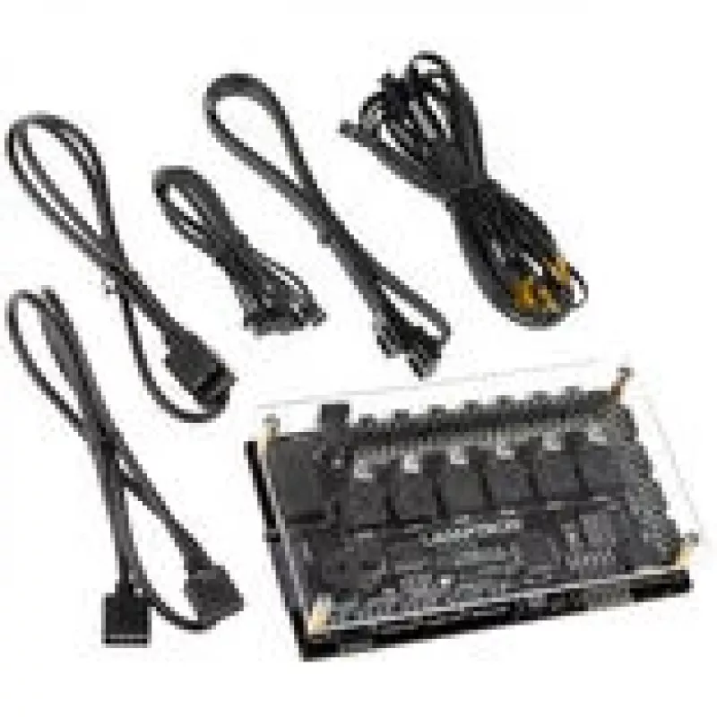 Lamptron Auto-Controller CT630 PWM ARGB — kompaktný PWM-ARGB ventilátor/kontrolér, čierny