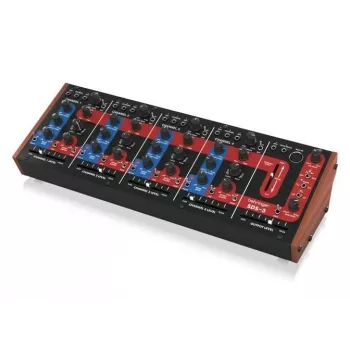 Behringer BDS-3 analógový bicí automat