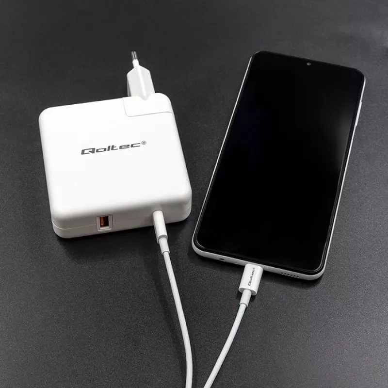 Qoltec GaN nabíjačka FAST 108W | 5-20V | 3-4.7A | USB C | biela