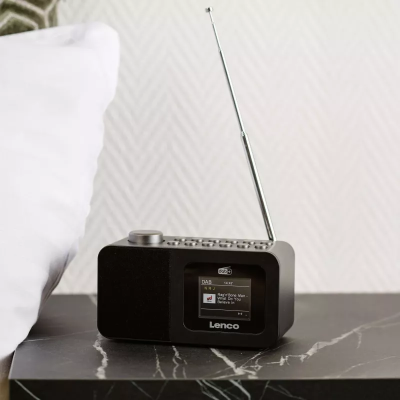 Lenco CR-625BK rádiobudík DAB+/FM s Bluetooth a bezdrôtovým nabíjaním, čierny
