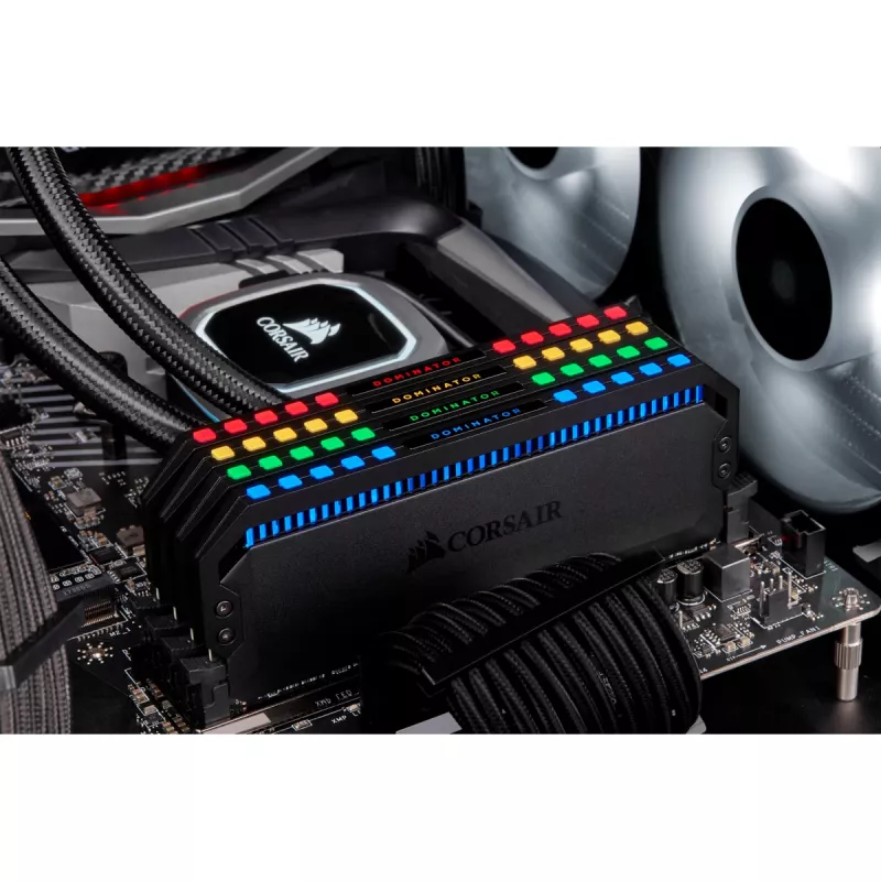 DIMM 16 GB DDR4-3200 2x 8 GB dual kit optimalizovaná pre AMD čierna Dominator Platinum RGB INTEL XMP