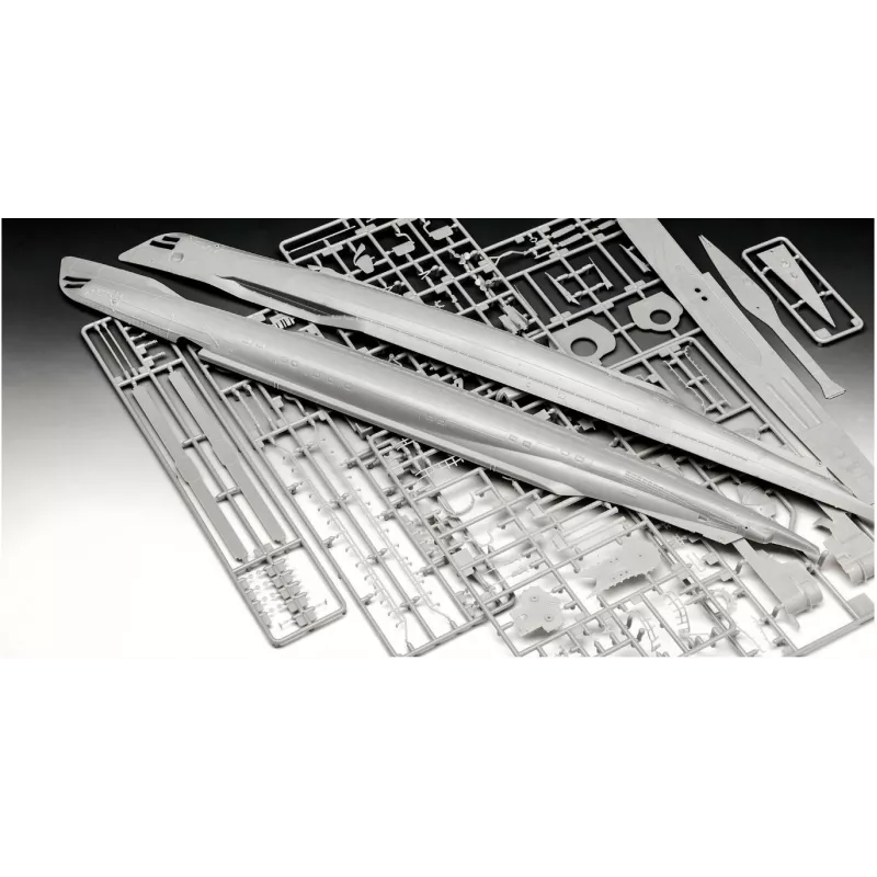 Plastový model German Submarine T.IX C/40 1/144
