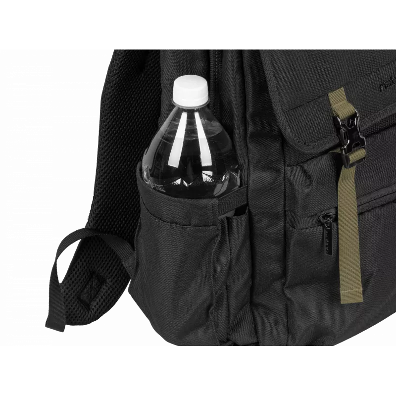 NATEC Niala NTO-2239 batoh na notebook 39,6 cm (15,6 palca), 18 L, odolný voči postriekaniu, recyklovaný polyester, čierny/tmavozelený