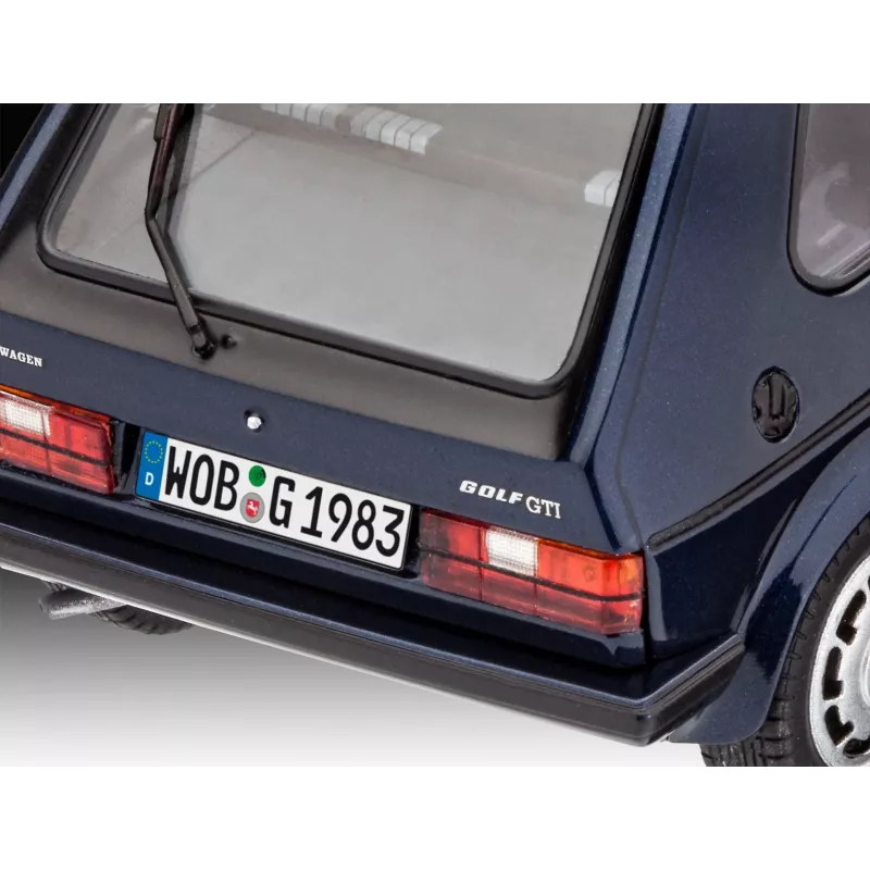 Revell 35 rokov VW Golf 1 GTI Pirelli model auta