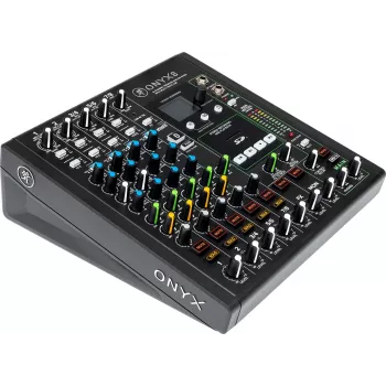 Mackie Onyx 8 - analógový mixér s USB