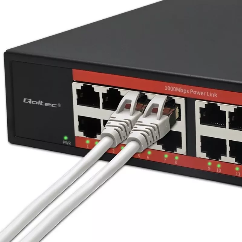 Sieťový switch QOLTEC 52364 — Gigabit Ethernet PoE 16xRJ45, 2xSFP