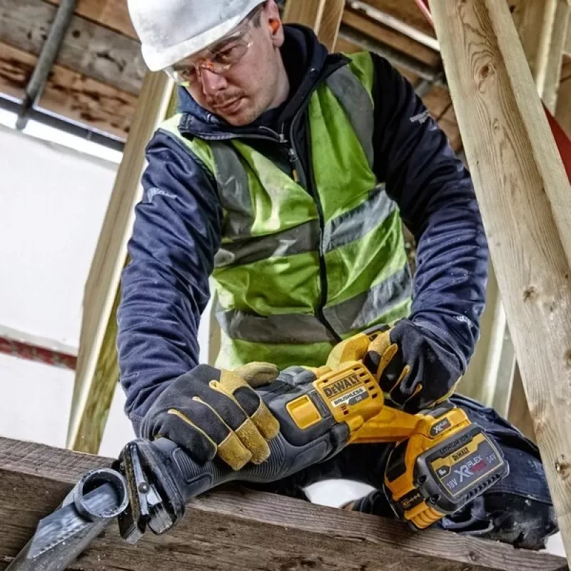 DeWALT DCS389X2-QW recipročná píla 3000 zdvihov/min čierna, žltá