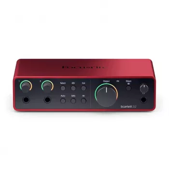 Audio rozhranie Focusrite Scarlett 2i2 4th Gen — 2-in/2-out USB-C, 24-bit/192 kHz, 69 dB predzosilňovač, desktop, čierna/červená