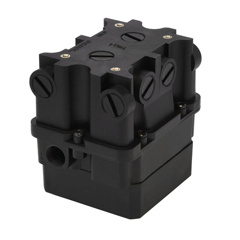 Nádržka Alphacool 15376 čierna polyoxymetylén 62x80x60mm