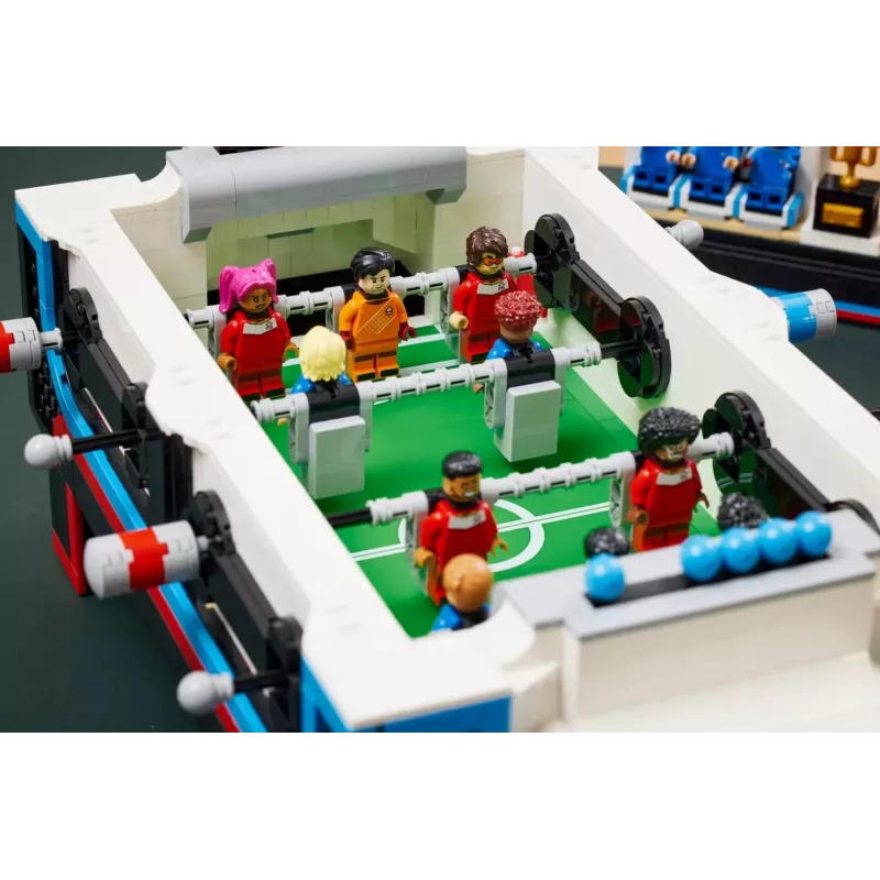 LEGO IDEAS 21337 Stolný futbal