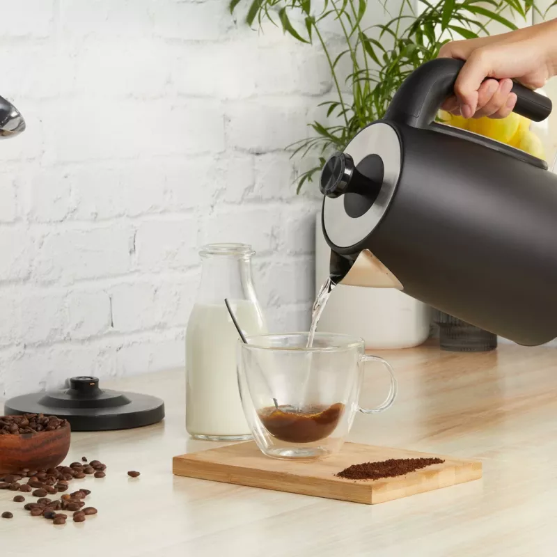 Rýchlovarná kanvica Petra 1,7 l 3 kW matná čierna