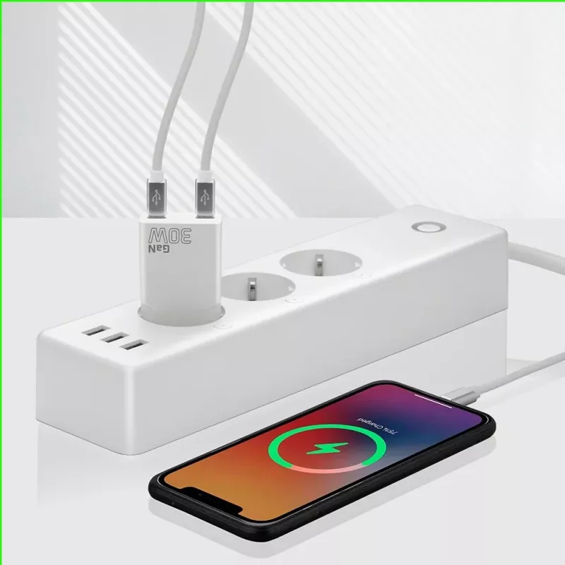Napájací zdroj everActive SC-385Q Super slim QC 4 Fast Charging — USB rýchlonabíjačka, kompaktný dizajn