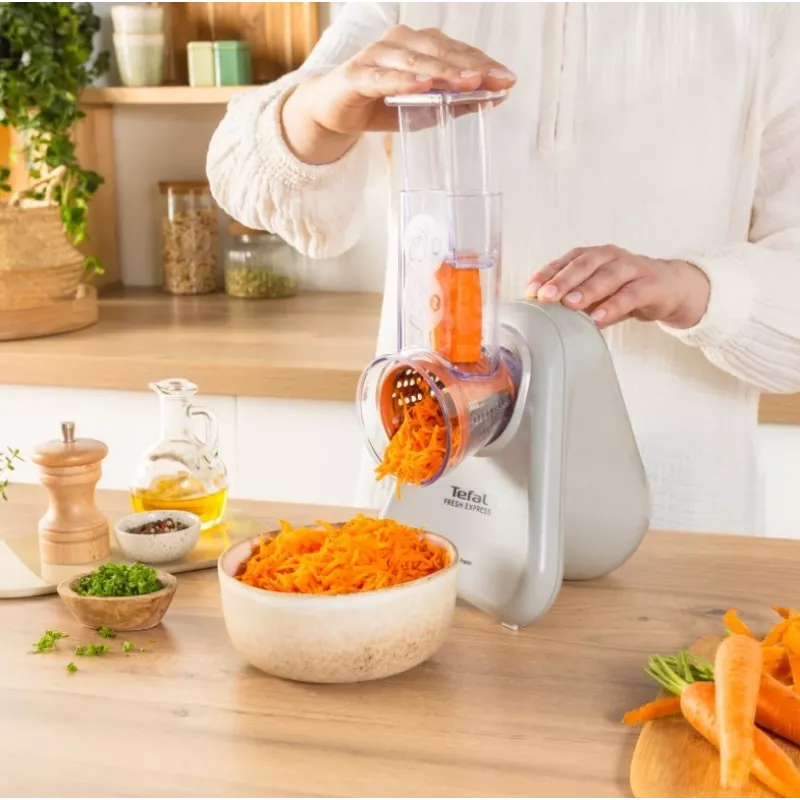 Elektrický krájač zeleniny Tefal Fresh Express DN853BE0 — 150 W, 3 vymeniteľné nástavce, 1 rýchlosť, krémová