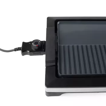 Elektrická pancha Petra PT6244VDE 2-in-1 s nepriľnavým povrchom a nastaviteľnou reguláciou teploty