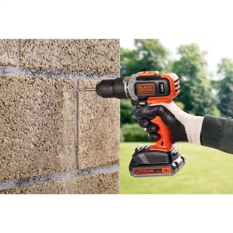 BLACK & DECKER | Akumulátorová vŕtačka/skrutkovač s batériou 2,0 Ah / 4,0 Ah | BCD003MEM2K-QW | 18 V | 2,0/4,0 Ah | lítiová