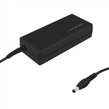 Qoltec 84W stolný napájací zdroj | 12V | 7A | 5,5*2,5 | + napájací kábel