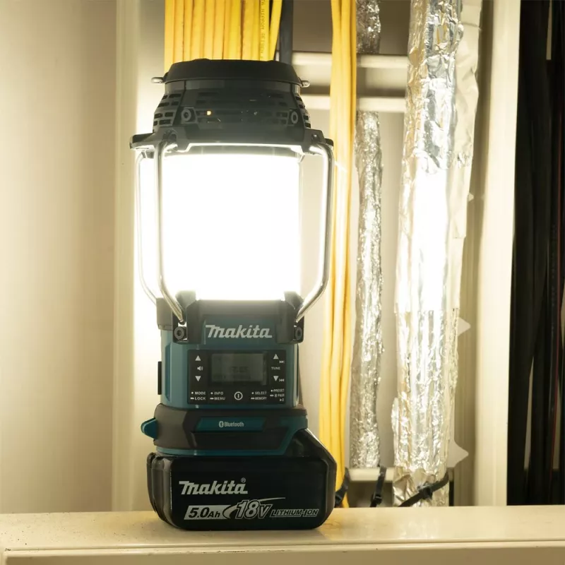Makita DMR056 Rádio prenosné analógové a digitálne čierna, modrá