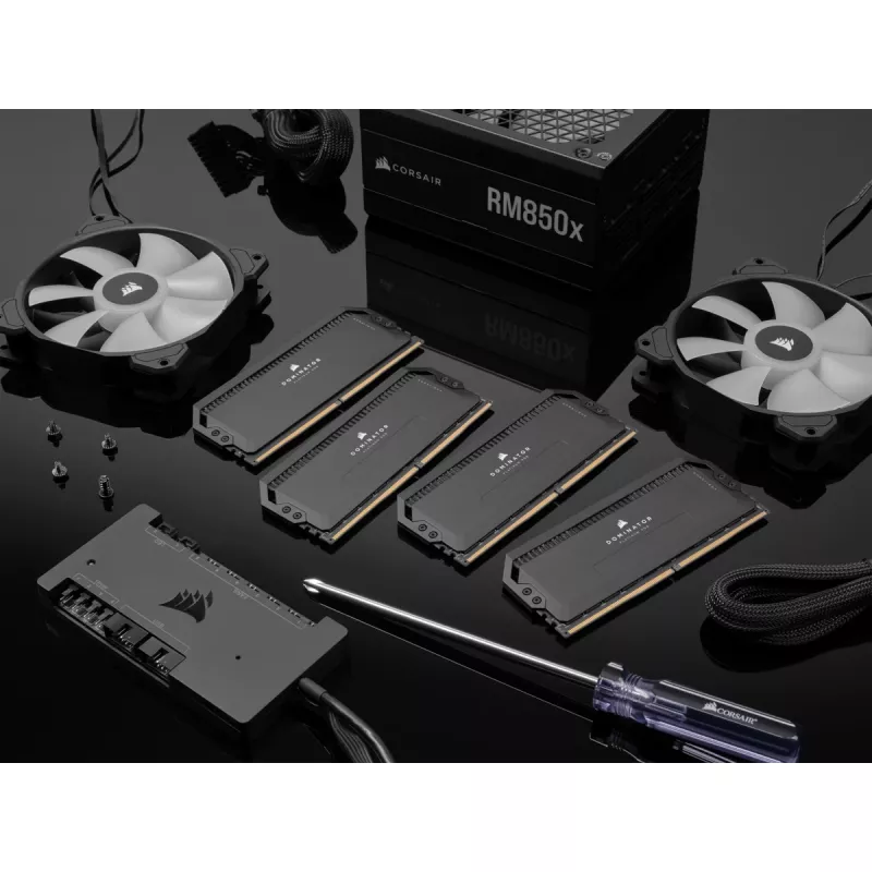 DIMM 64 GB DDR5-6400 (2x 32 GB) Dual-Kit, pamäť čierna, CMT64GX5M2B6400C32, Dominator Platinium, INTEL XMP