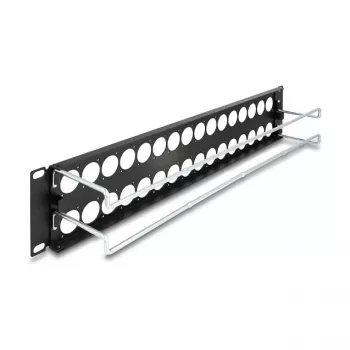 DeLOCK 67057 19 inch D-typ patchpanel so zaisťovačom káblov, 32 portov, čierny