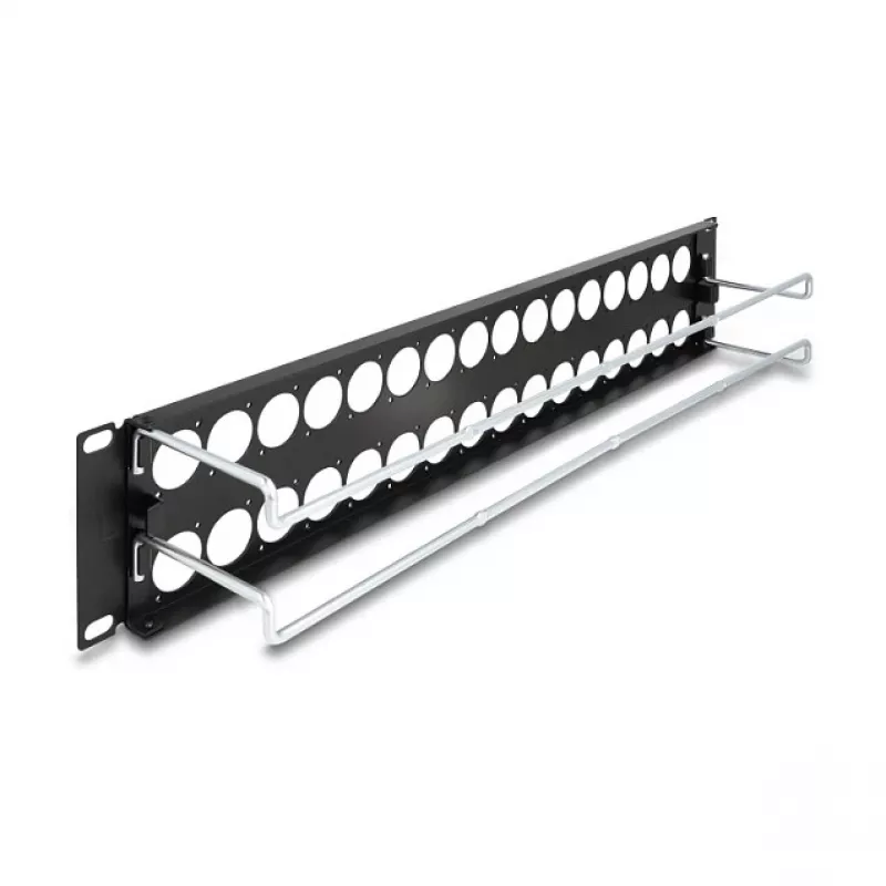 DeLOCK 67057 19 inch D-typ patchpanel so zaisťovačom káblov, 32 portov, čierny