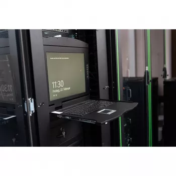 KVM konzola Digitus 19 palcov HD LCD 16-port VGA nemecká klávesnica