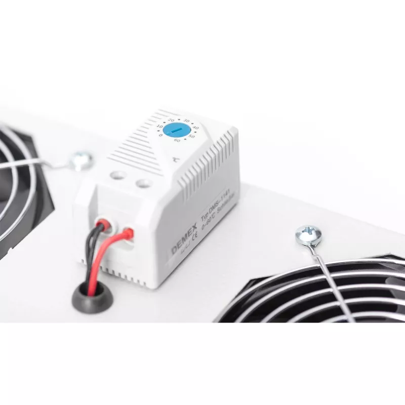 Strešná ventilátorová jednotka Digitus DN-19 FAN-2-WM-T