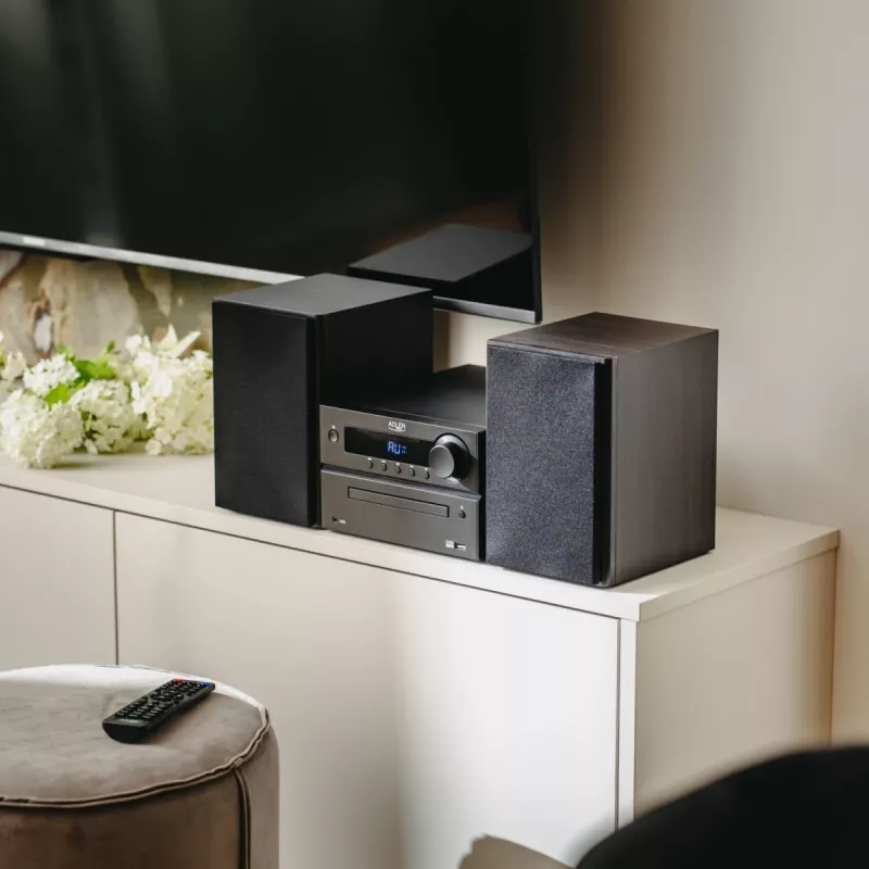 Mini Hi‑Fi stereo systém Adler AD 1917 — Bluetooth V5.3, CD/USB/MP3, 2×25 W RMS, FM tuner, 4‑pásmový ekvalizér, AUX, čierny