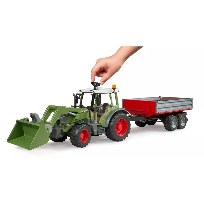Hračkársky traktor BRUDER Fendt Vario 211 s čelným nakladačom a bočným prívesom