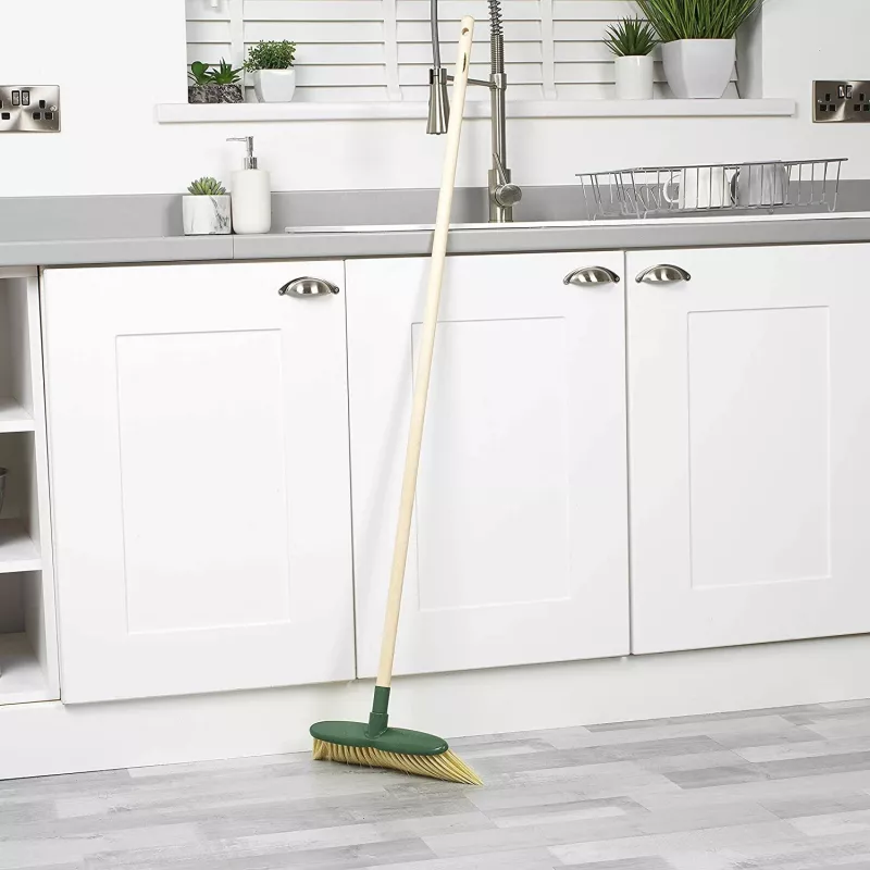 Zametač Beldray LA075277EU7 Eco Classic – manuálny zametací nástroj, ľahký pre domáce použitie