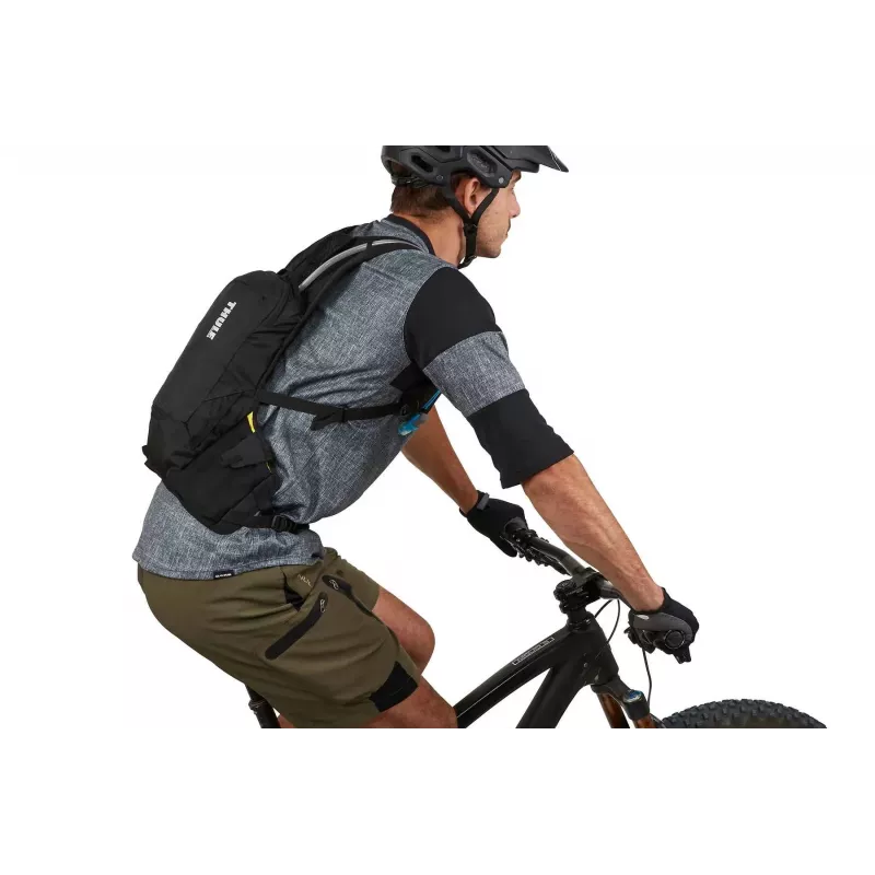Thule 4150 Vital Hydration Pack 3L čierna