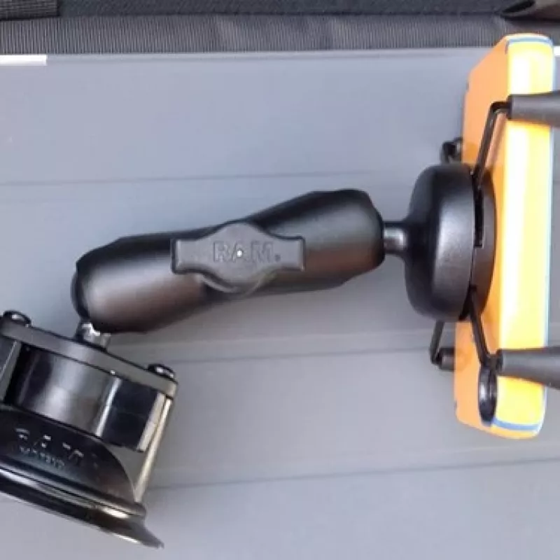 RAM Mounts X-Grip držiak na telefón s Twist-Lock prísavkou