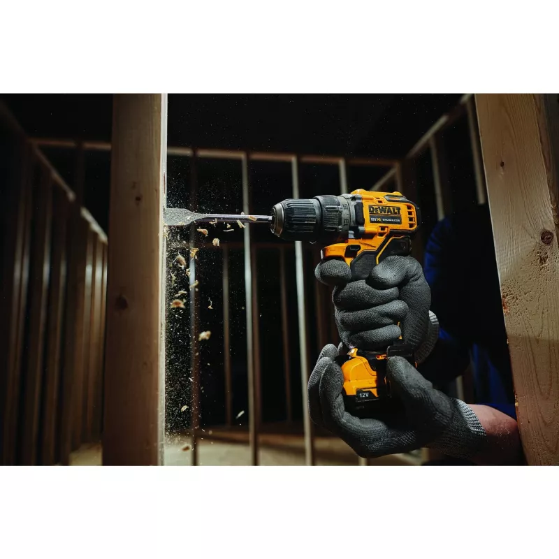 Akumulátorový skrutkovač DeWALT DCD701D2-QW, 12V, 1500 ot/min, 57,5 N·m, 2x2 Ah batérie