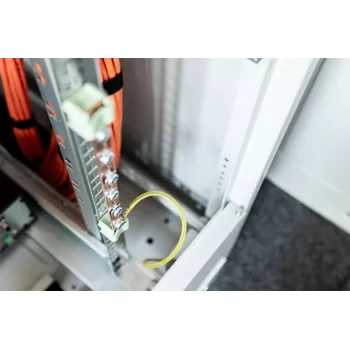 Lišta na vyrovnanie potenciálu Digitus DN-19 EARTH 220 mm
