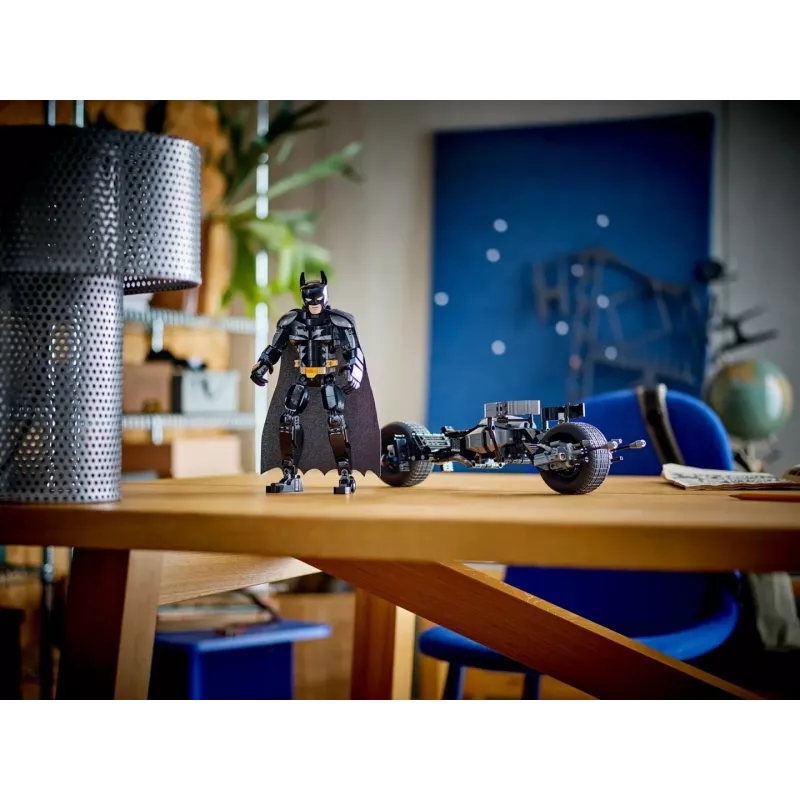 LEGO® DC Batman™: Batmanova zostaviteľná figúrka a motorka 76273
