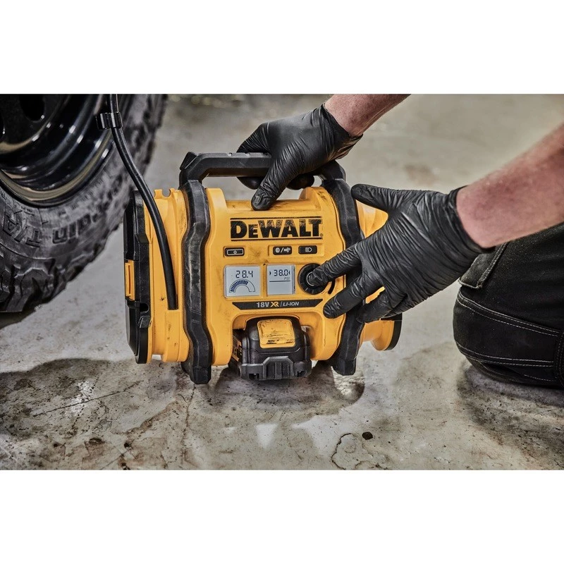 DeWALT DCC018N vzduchový kompresor