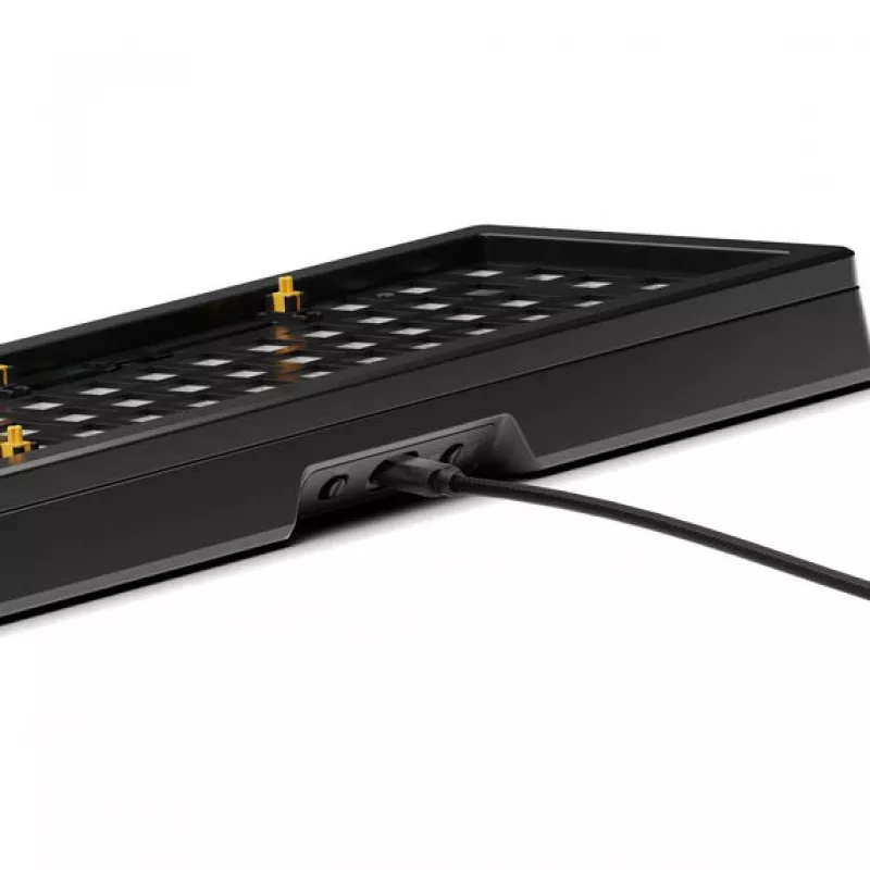 Mechanická klávesnica GLORIOUS GMMK 3 PRO Barebones 65% káblová USB RGB čierna