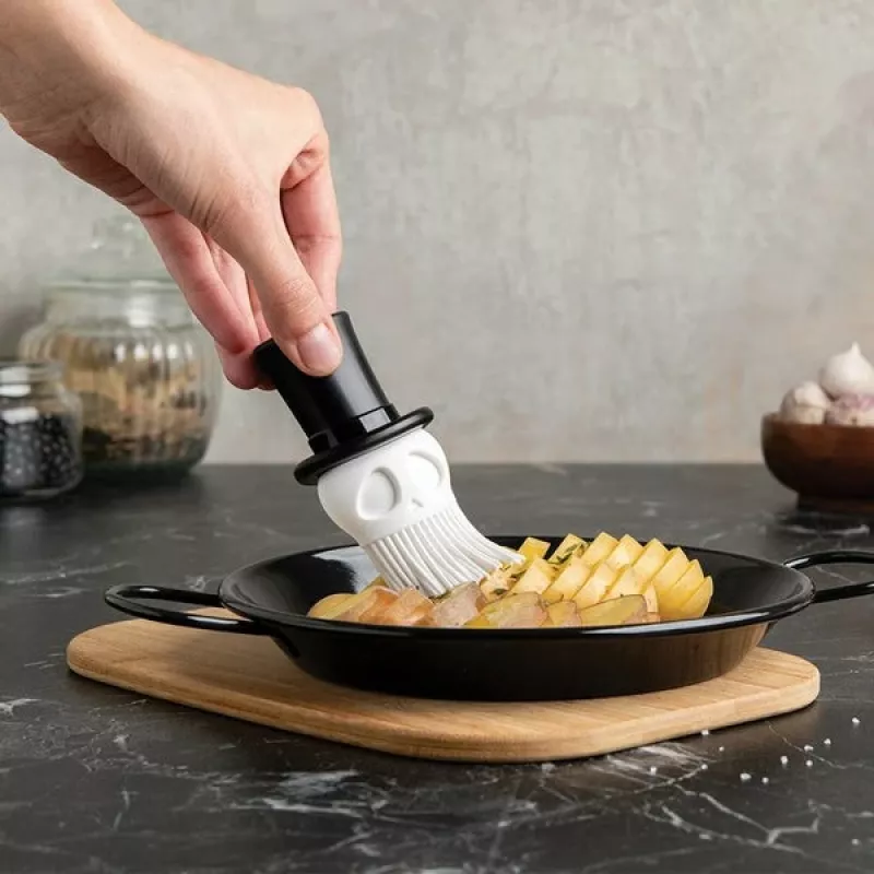 Ototo Design Skull Brush silikónový kuchynský štetec