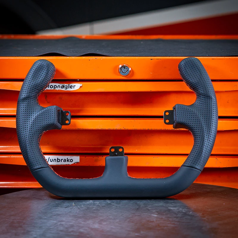 Asetek SimSports GT Rim - Open D, koža