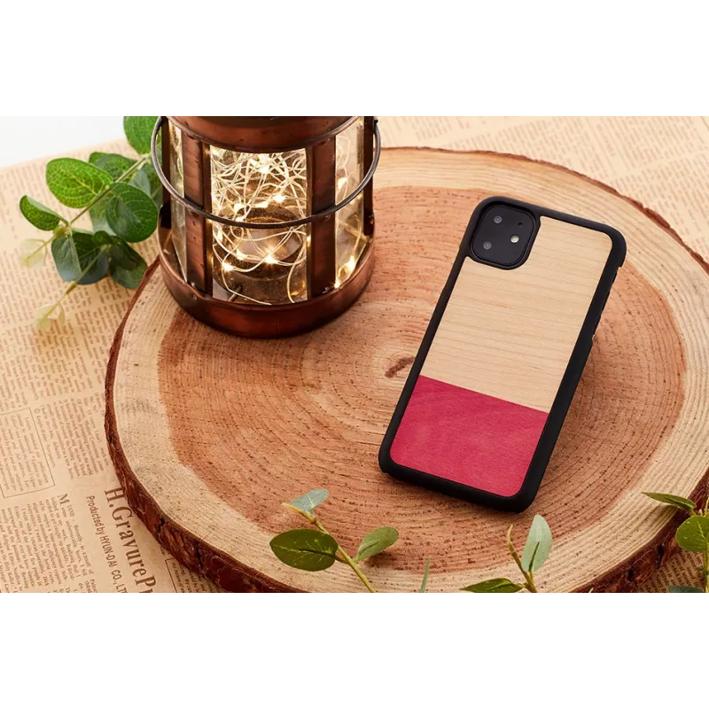 Puzdro na smartphone man and wood pre iPhone 11 — čierna, asymetrický dizajn