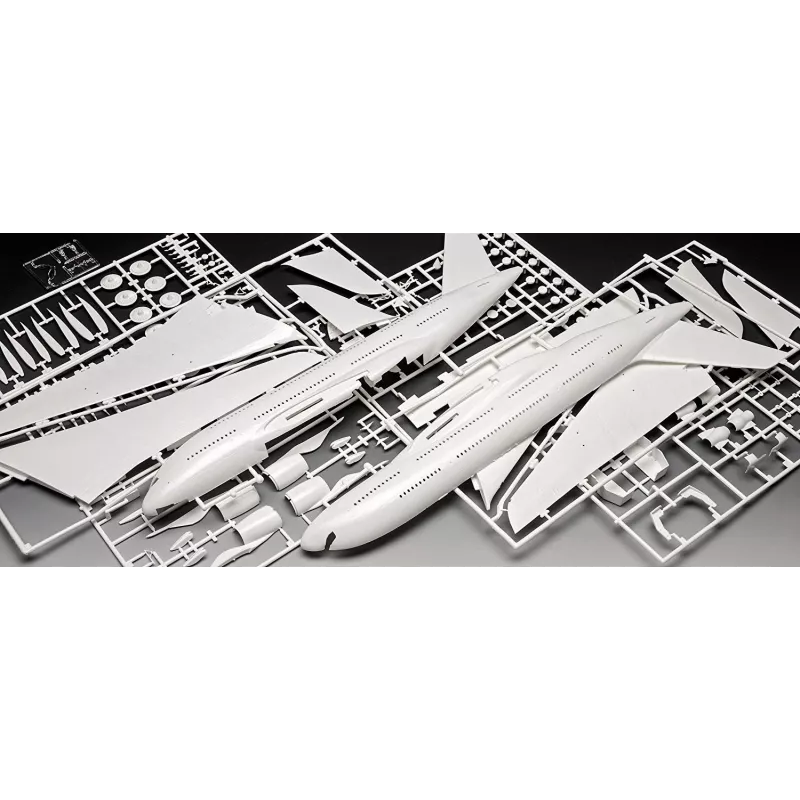 Hotový model Revell Airbus A380-800 Lufthansa New Livery