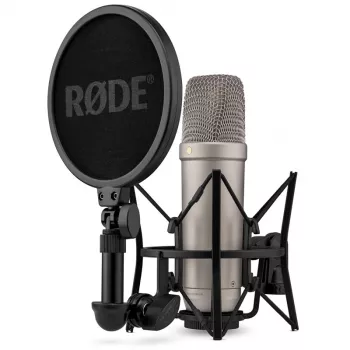 Štúdiový kondenzátorový mikrofón RØDE NT1‑A 5th Gen — kardioidná charakteristika, XLR/USB, 24/32‑bit, do 192 kHz, max. SPL 142 dB, strieborný