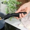 Rukoväť na panvicu Russell Hobbs RH03280EU7 Smart Clip – náhradná rukoväť na panvice a pokrievky