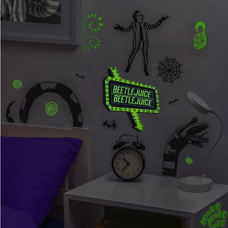 Nálepky na stenu Paladone Beetlejuice Design PP13439BJ – dekoračná sada samolepiek na stenu