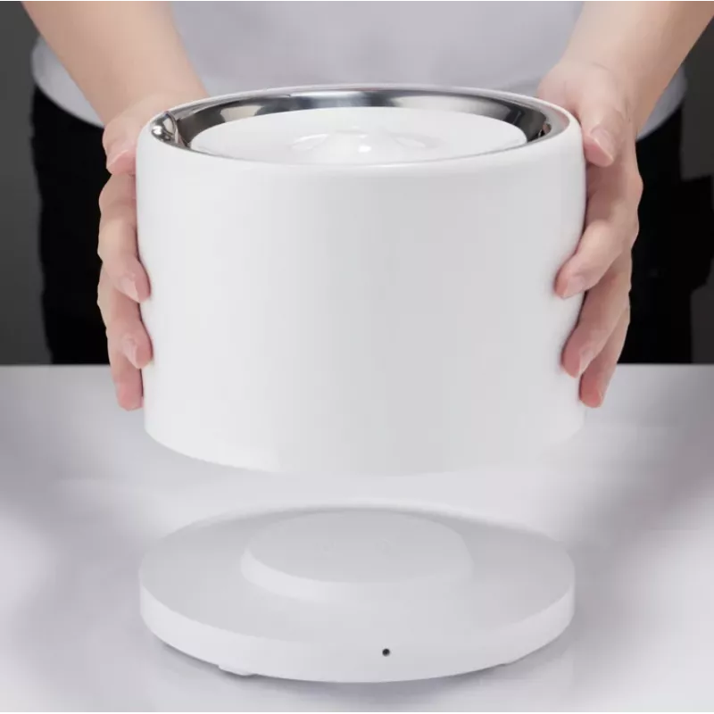 PETKIT Eversweet 3 Pro UVC inteligentná fontána na pitie pre zvieratá, bezdrôtová, 1,35 l, nehrdzavejúca oceľ, biela