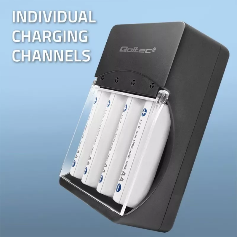 Nabíjačka batérií QOLTEC 50653 pre Ni-MH AAA (R03) a AA (R6) batérie, vstup 220–240 V, výstup 1,2 V