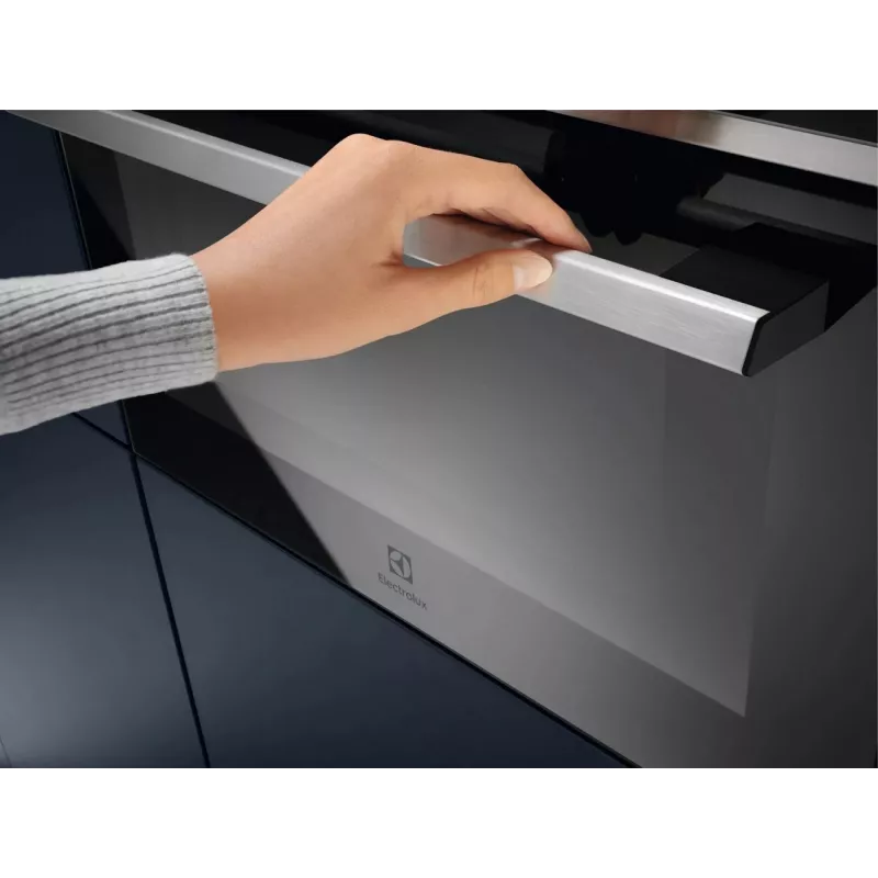 Electrolux EVL6E49X vstavaná kompaktná rúra s mikrovlnnou funkciou, 44 l, výška 45,5 cm, čierna/nehrdzavejúca oceľ